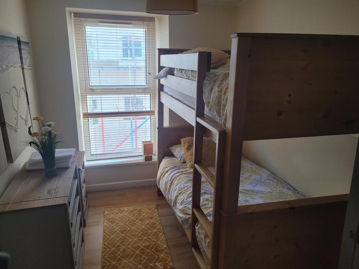 Large 5 Bed Town-Centre Home Close To The Beach, Sleeps 9 Aberystwyth Zewnętrze zdjęcie
