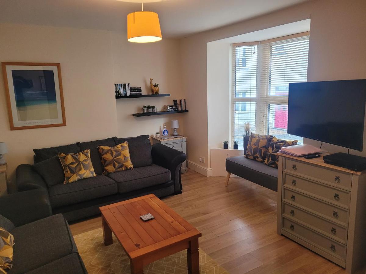 Large 5 Bed Town-Centre Home Close To The Beach, Sleeps 9 Aberystwyth Zewnętrze zdjęcie