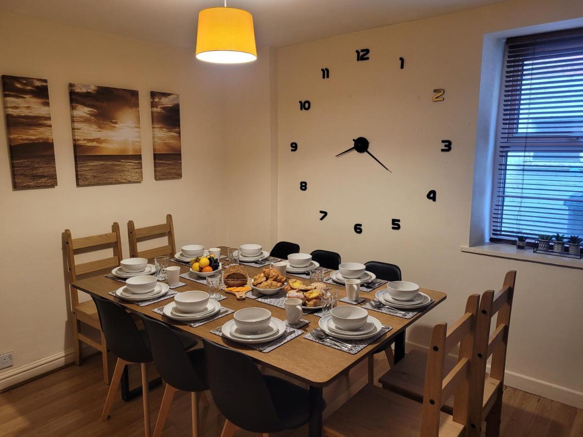 Large 5 Bed Town-Centre Home Close To The Beach, Sleeps 9 Aberystwyth Zewnętrze zdjęcie